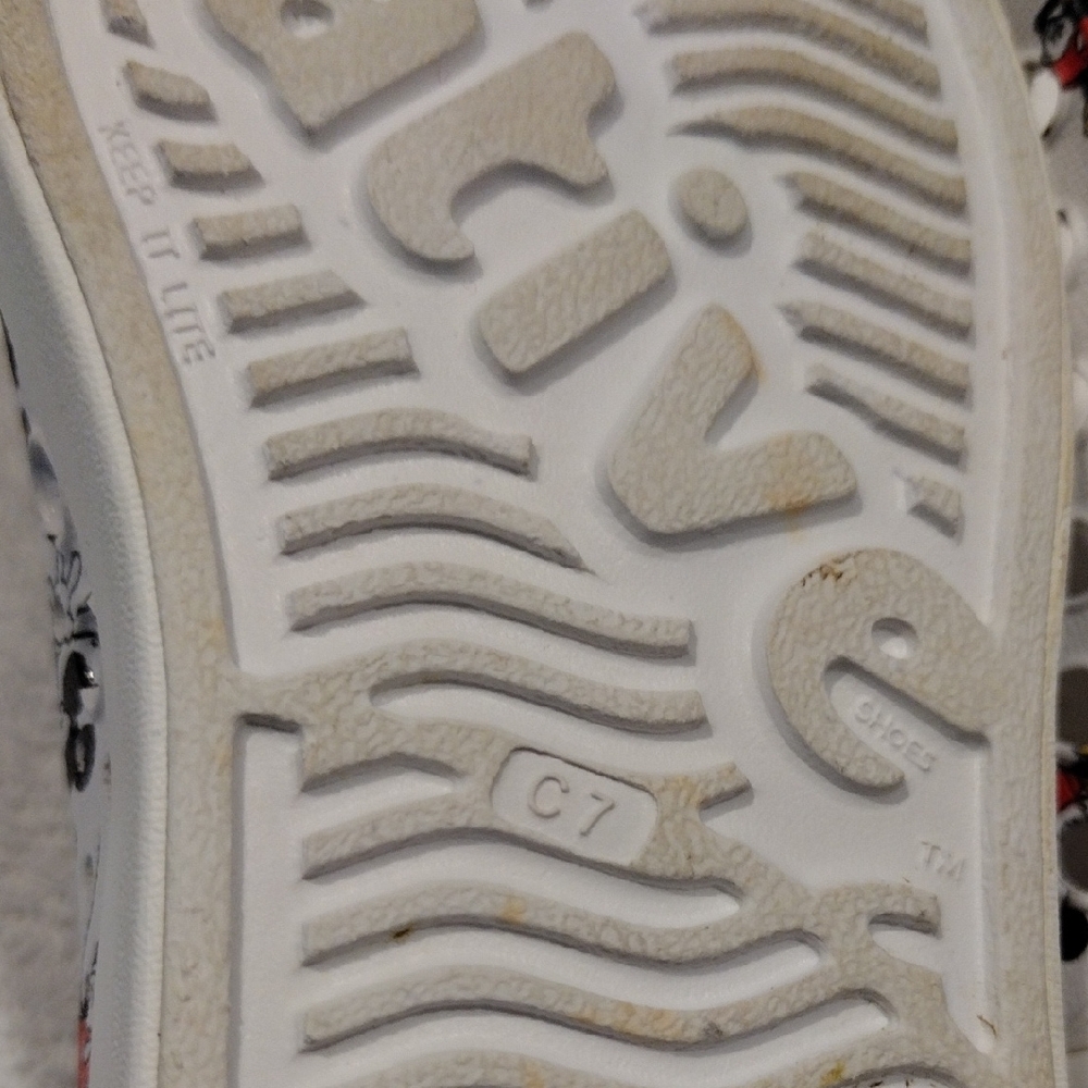 Disney Kids Sneakers - White with Mickey Mouse Design - Picture 4 of 5